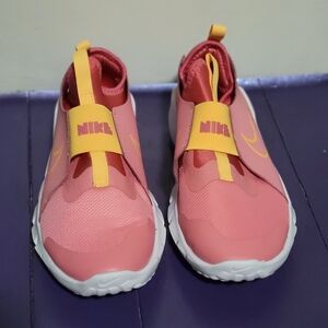Kids Nike Sz 4.5 Pink And Yellow Slip On Sneakers